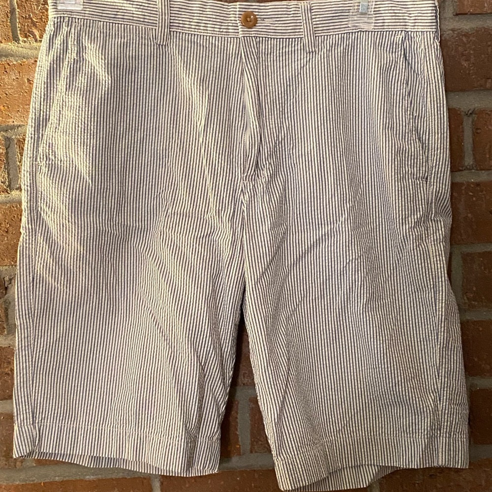 J. Crew Seersucker shorts size 32R waist. EUC